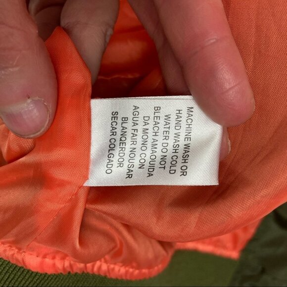 Fashion Nova Poppin Olive Green Bomber Jacket Size XS Coat Padded Puffer Boho - Picture 10 of 12